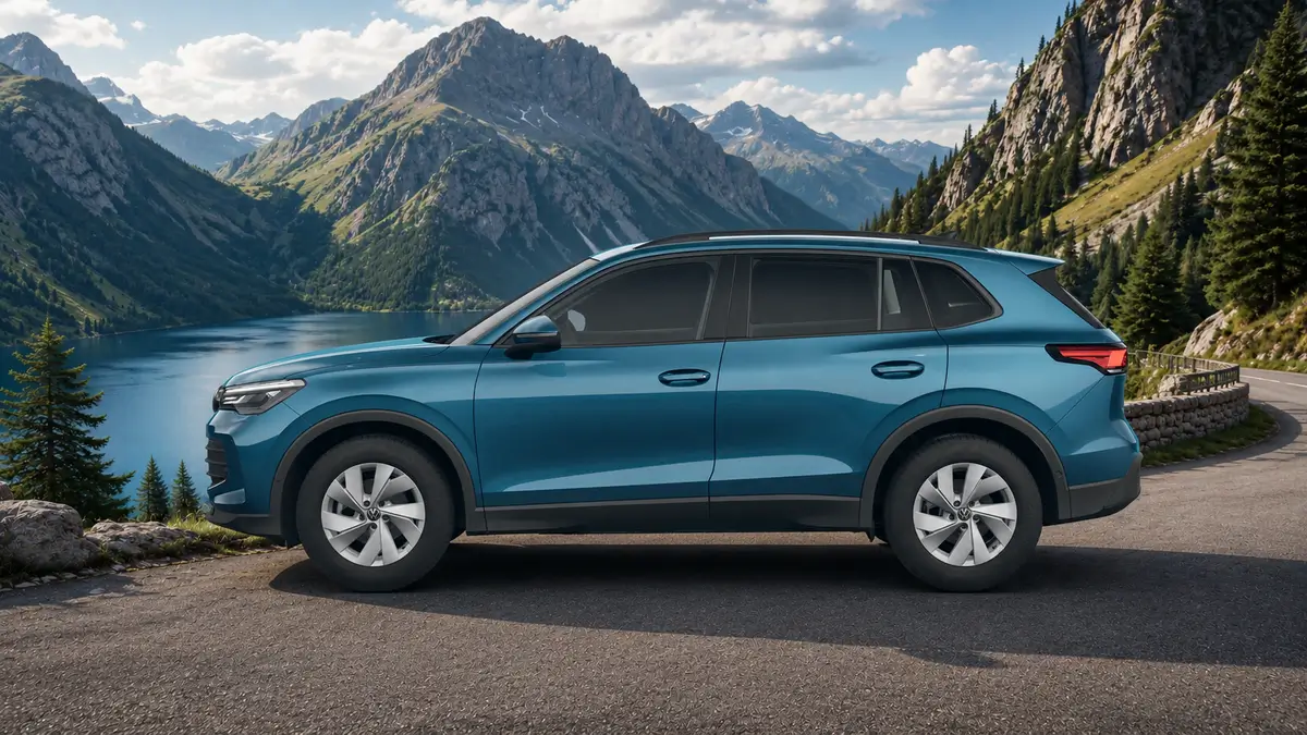VW Tiguan – SUV na prenájom v Trnave - z boku