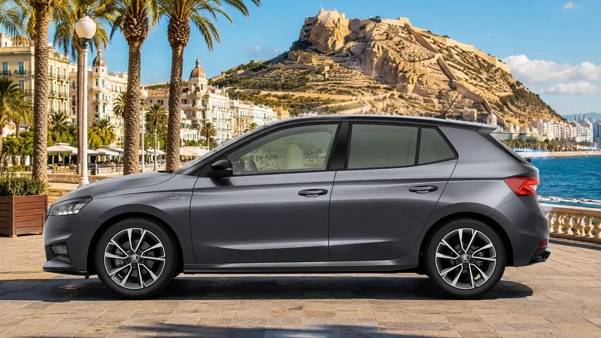 Škoda Fabia Monte Carlo – na prenájom v Alicante - zboku